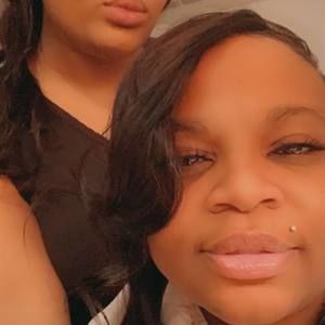 Meet your Posher, Candace